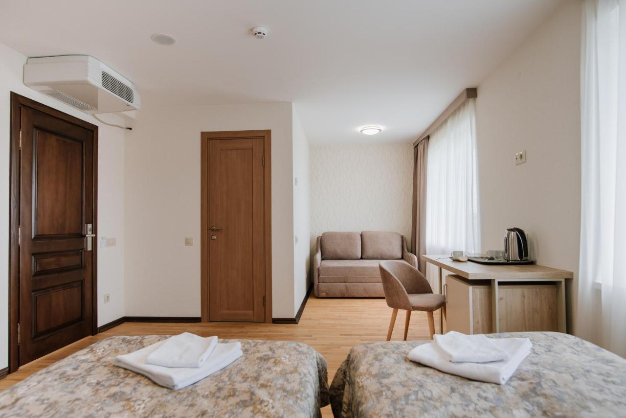 Оранта Hotel Truskavets Luaran gambar