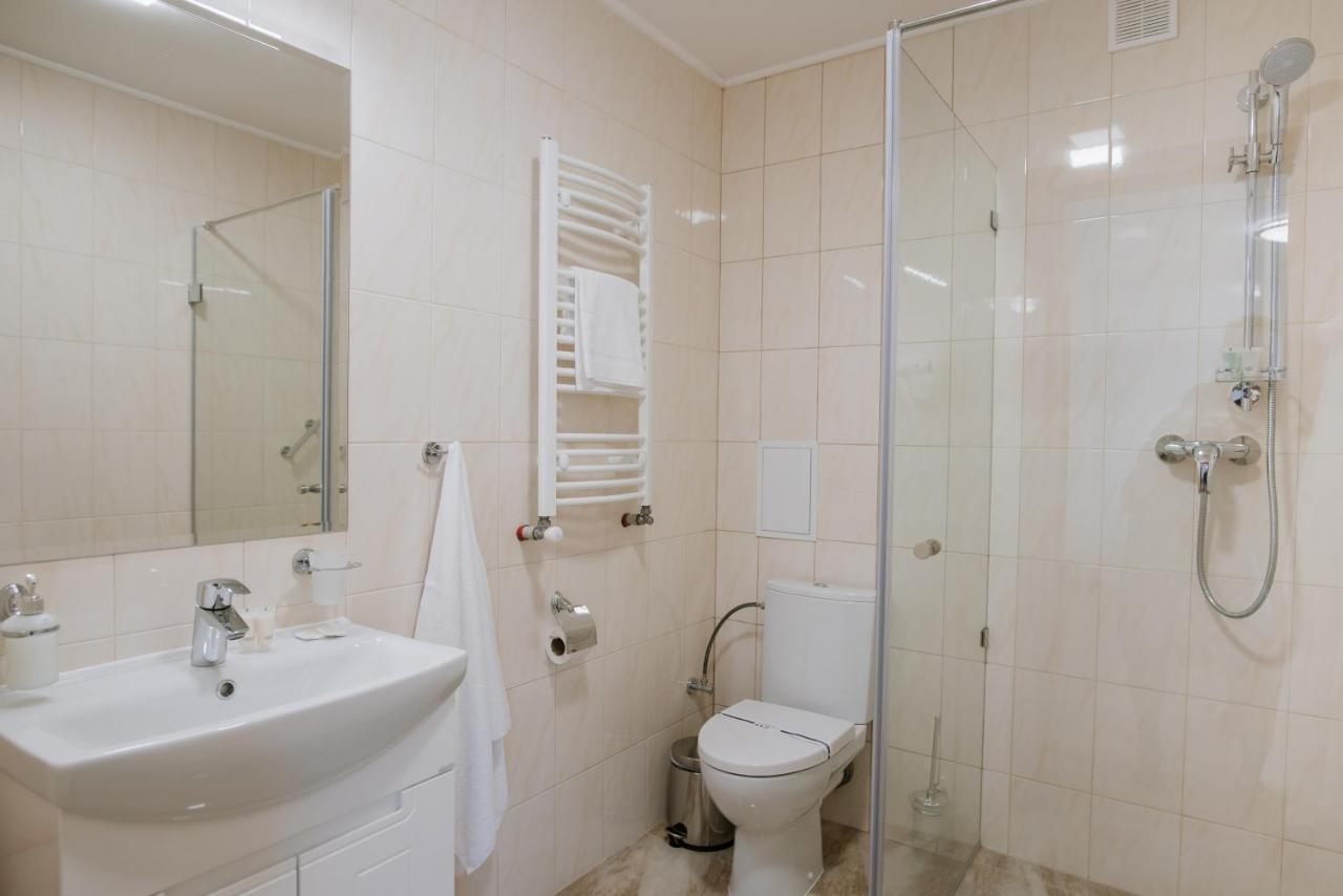 Оранта Hotel Truskavets Luaran gambar
